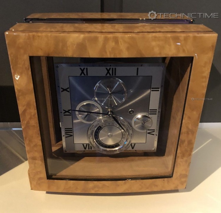 Часы PANTHEON WORLD TIME TOURBILLON. Производство Buben-Zorweg Германия. 