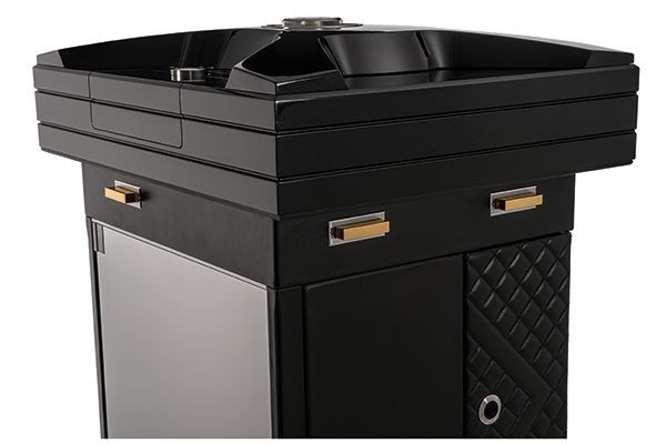 Система подзавода часов и сейф