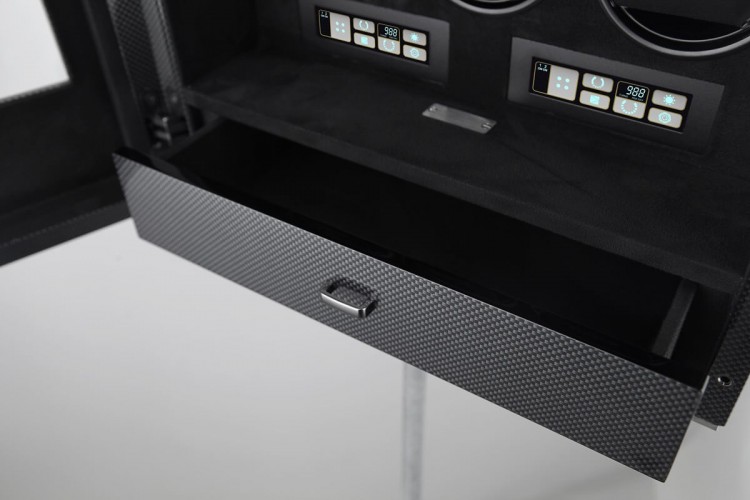Benson Black Series Pro 12.19.CF. Бокс для подзавода 12-ти часов и хранения 10-ти часов.