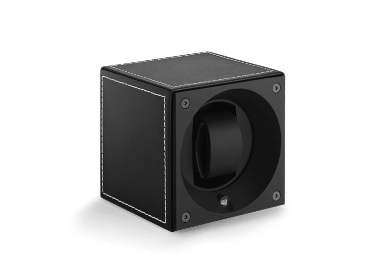 Masterbox collection. Masterbox Black leather & White stitches. Бокс для 1-х часов с автоподзаводом. Swiss Kubik, Швейцария.