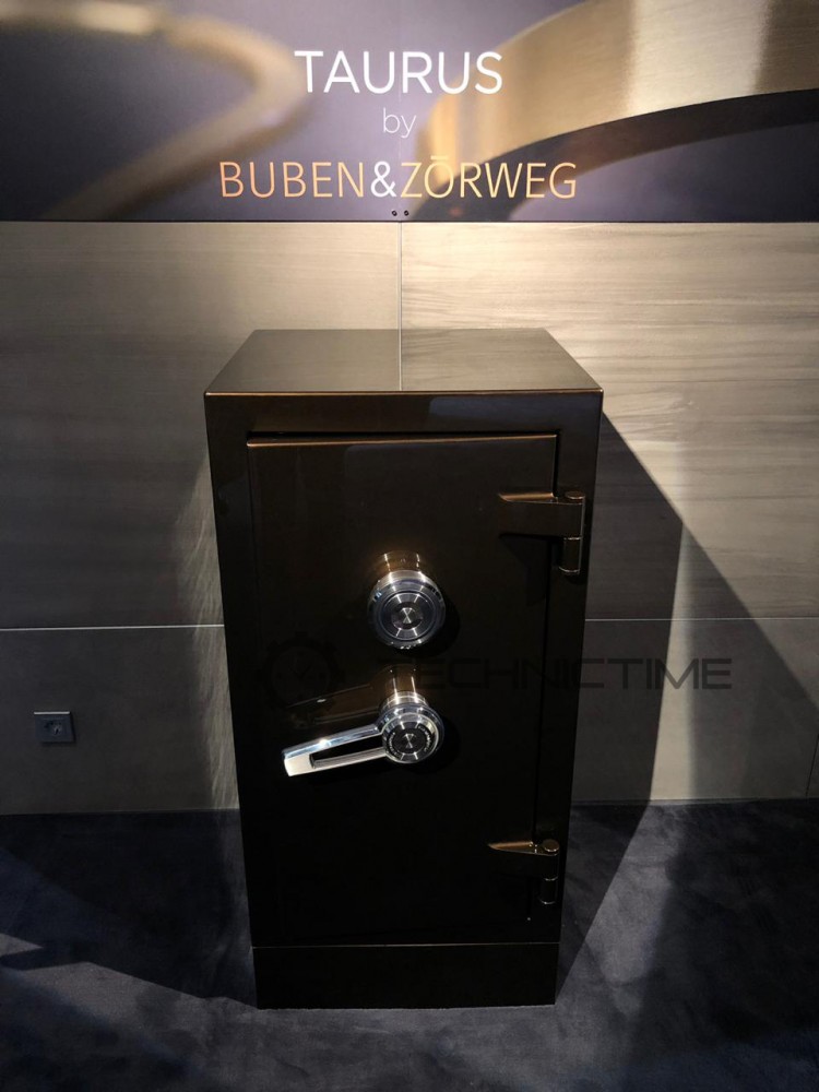 Сейф Buben-Zorweg TAURUS для подзавода часов и хранения аксессуаров