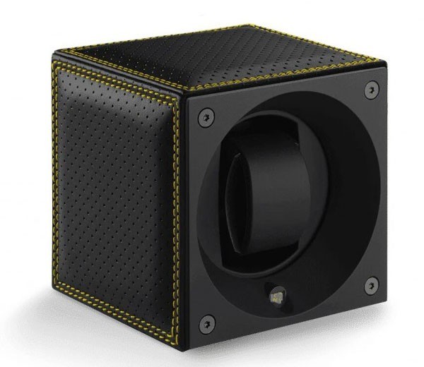Masterbox collection. Racing collection – Stitched Black Leather & Red Double Stitches. Бокс для 1-х часов с автоподзаводом. Swiss Kubik, Швейцария.
