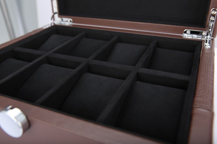 Benson Black Series 8 LWB.8 Dark Brown. Футляр для хранения 8-ми часов.