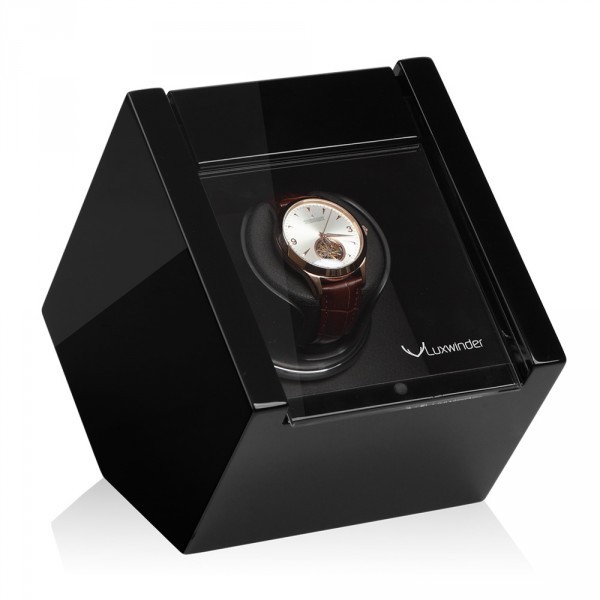 Серия Carat 1 black-black. Шкатулка для подзавода 1-х часов. Производство Luxwinder.
