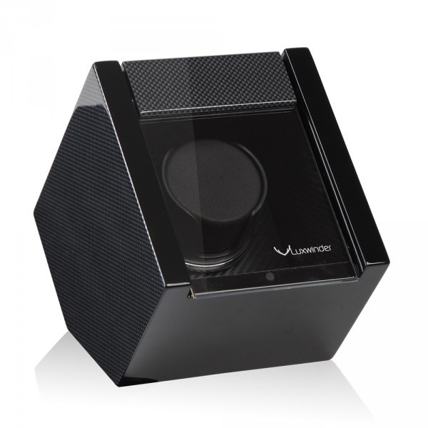 Серия Carat 1 carbon. Шкатулка для подзавода 1-х часов. Производство Luxwinder. 