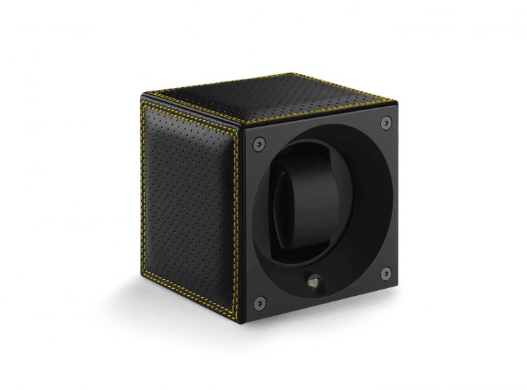 Masterbox collection. Racing collection – Stitched black leather & Yellow double stitches. Бокс для 1-х часов с автоподзаводом. Swiss Kubik, Швейцария.