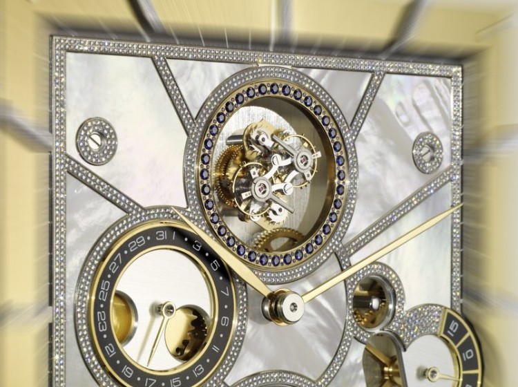 Часы и система для хранения FINE TIMEPIECE серия ELLIPSE от Buben-Zorweg Германия.  