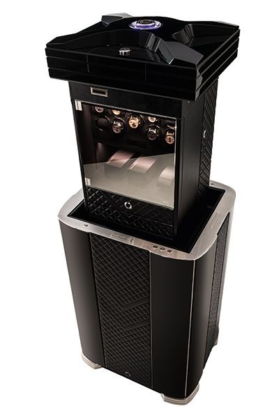 Сейф Buben-Zorweg X-TREME 007. Включает в себя сейф и систему подзавода часов. 