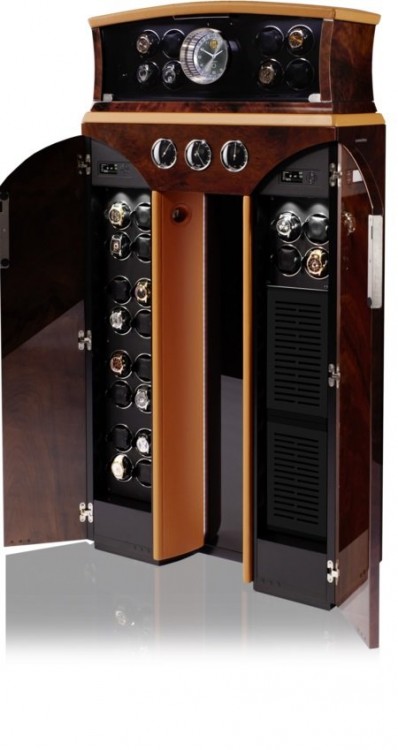 Buben-Zorweg PYTHON COLLECTOR HIFI. Включает в себя подзавод часов, часы, систему HIFI и метеостанцию. 